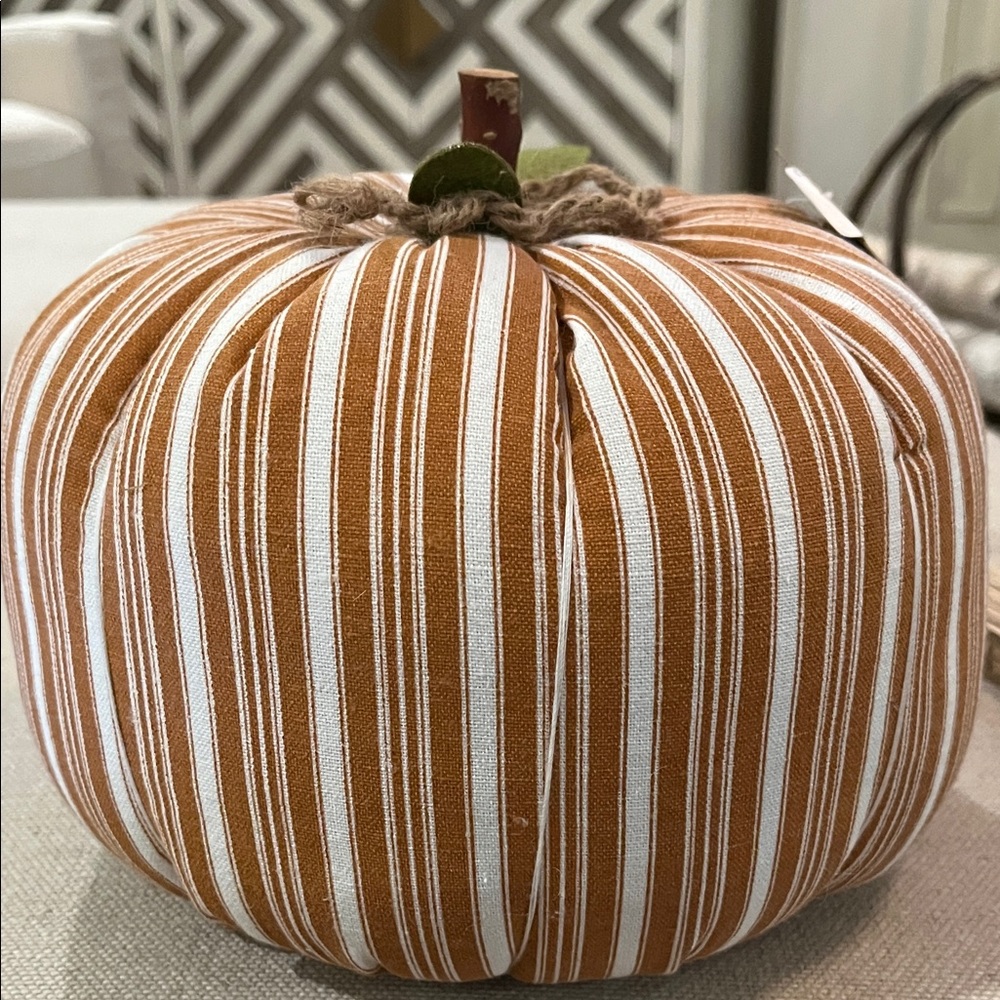 Orange Striped Fabric Pumpkin/NWT/XL - Picture 2 of 7